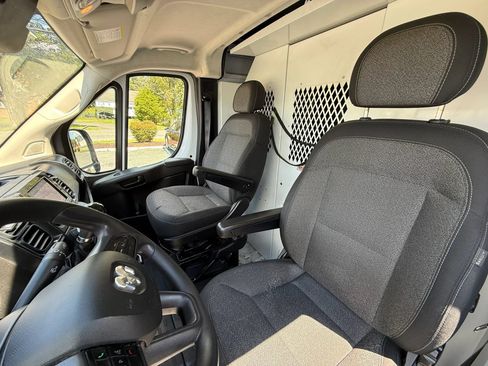 Used 2023 RAM ProMaster 3500 FWD image 7