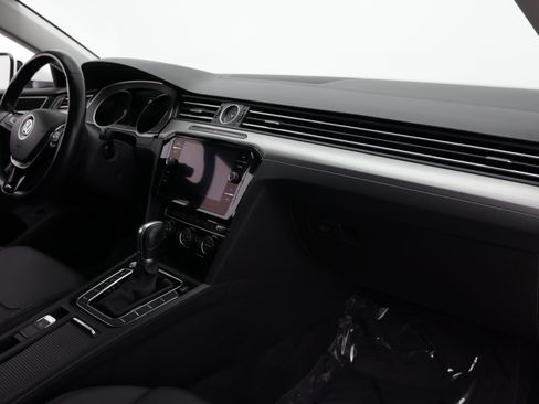 Used 2019 Volkswagen Arteon SE AWD/4WD image 38