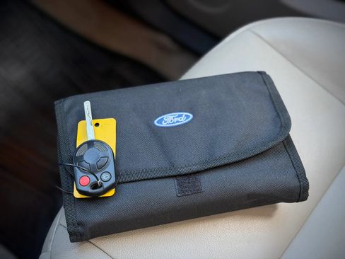 Used 2014 Ford Escape SE w/ Equipment Group 201A FWD image 19