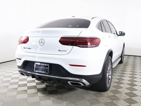 Used 2023 Mercedes-Benz GLC 300 4MATIC Coupe image 5