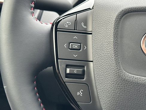 New 2026 Toyota Prius Plug-In Hybrid image 26