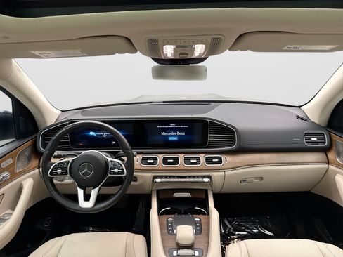 Used 2022 Mercedes-Benz GLS 450 4MATIC image 14