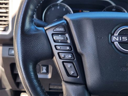 Used 2024 Nissan Frontier SV w/ SV Convenience Package image 8