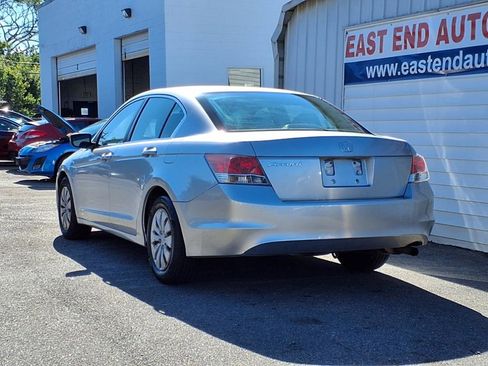 Used 2009 Honda Accord LX image 3