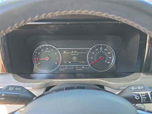 Used 2022 Kia Sorento EX w/ Panoramic Sunroof Package FWD image 32