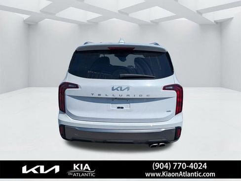 Used 2025 Kia Telluride S image 4