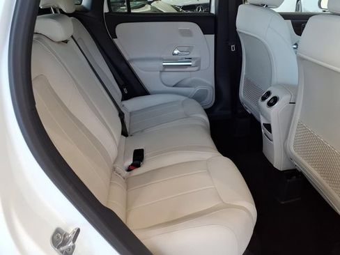 New 2026 Mercedes-Benz GLA 250 image 20