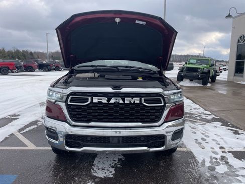 Used 2025 RAM 1500 Big Horn image 33