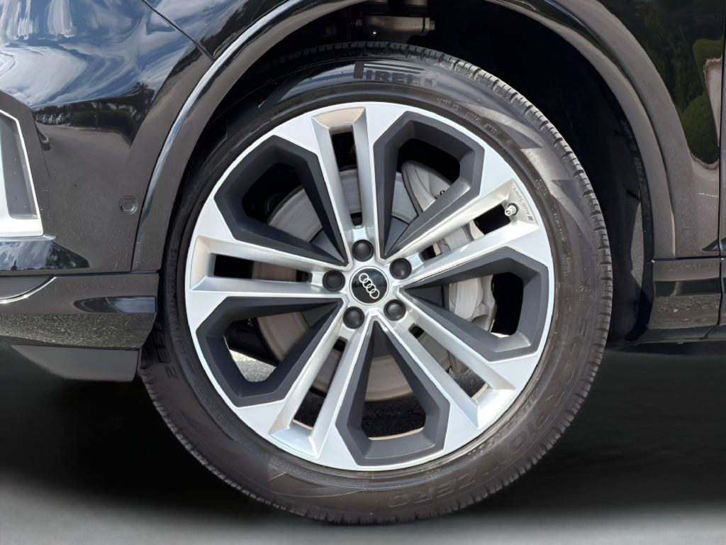 Used 2023 Audi Q7 3.0T Premium Plus AWD/4WD image 26