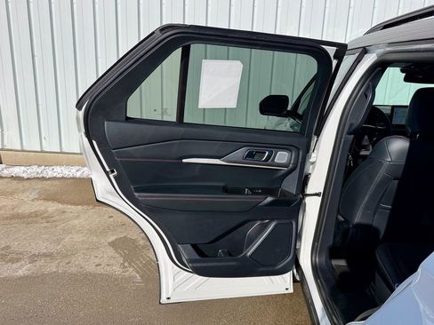 New 2026 Ford Explorer ST w/ Sun And Sound Package image 15