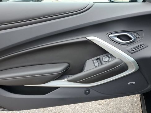 Used 2024 Chevrolet Camaro LT RWD image 21