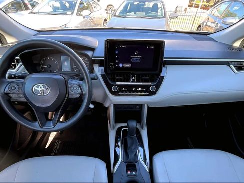 Certified 2024 Toyota Corolla Cross L image 14