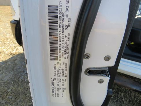 Used 2014 RAM 2500 Tradesman w/ Cold Weather Group image 29