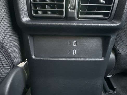 Certified 2025 Toyota 4Runner SR5 AWD/4WD image 22