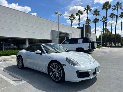 Used 2017 Porsche 911 Carrera RWD image 7