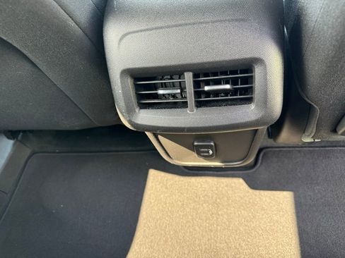 Used 2018 GMC Terrain SLE w/ Driver Convenience Package image 10