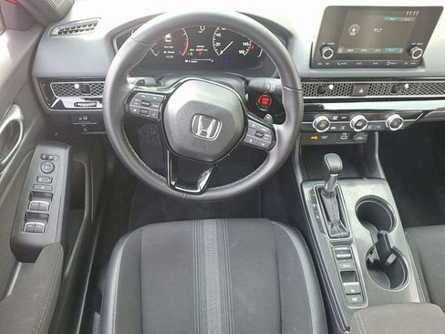 Used 2023 Honda Civic Sport image 11