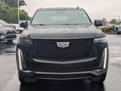 Used 2023 Cadillac Escalade Sport w/ LPO, ONYX Package image 9