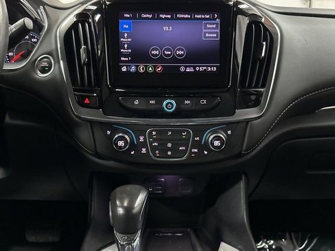 Used 2021 Chevrolet Traverse Premier w/ Redline Edition image 23