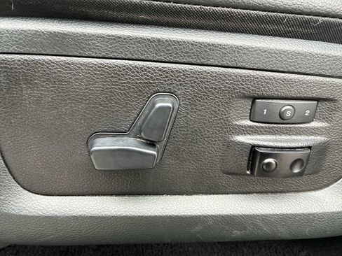 Used 2018 RAM 2500 Laramie w/ Convenience Group AWD/4WD image 14