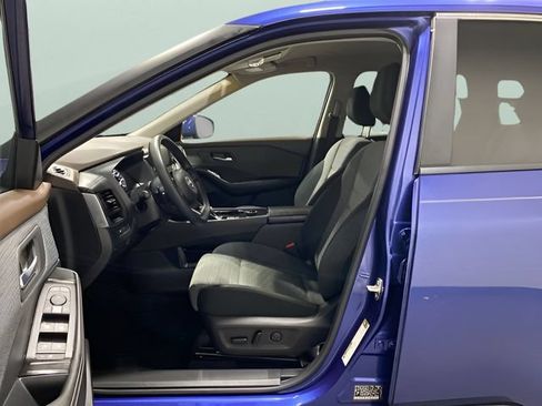 Certified 2023 Nissan Rogue SV AWD/4WD image 11