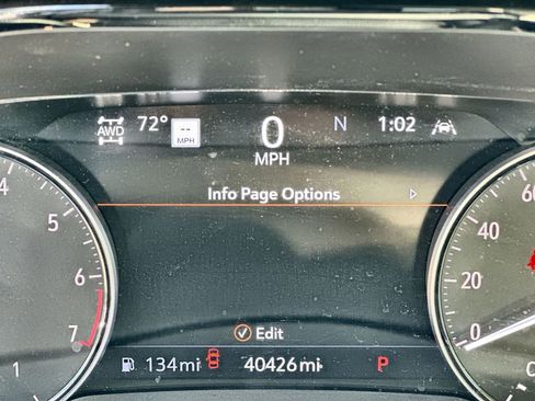 Certified 2021 Buick Envision Avenir w/ Technology Package II image 12