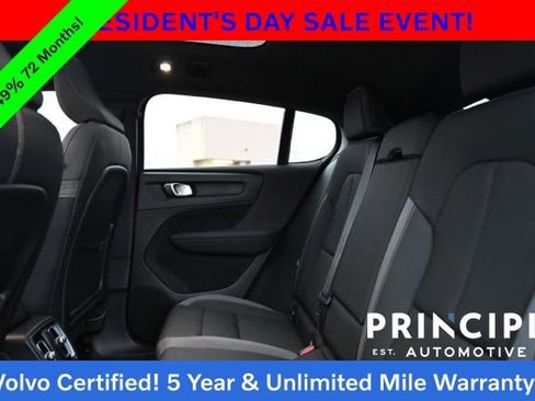 Certified 2023 Volvo C40 Recharge Core w/ Climate Package image 33