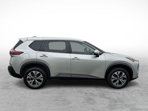 Used 2023 Nissan Rogue SV FWD image 6