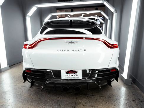 Used 2021 Aston Martin DBX AWD/4WD image 9