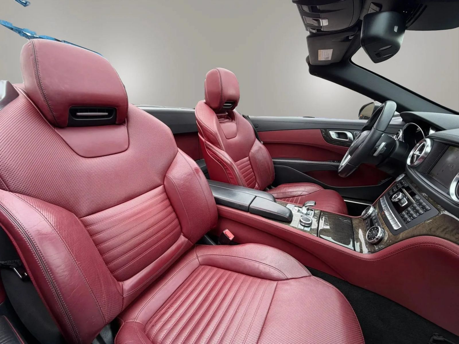 Used 2013 Mercedes-Benz SL 550 image 34