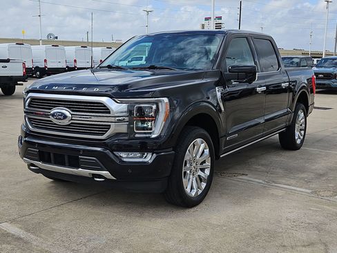 Used 2023 Ford F150 Limited image 9