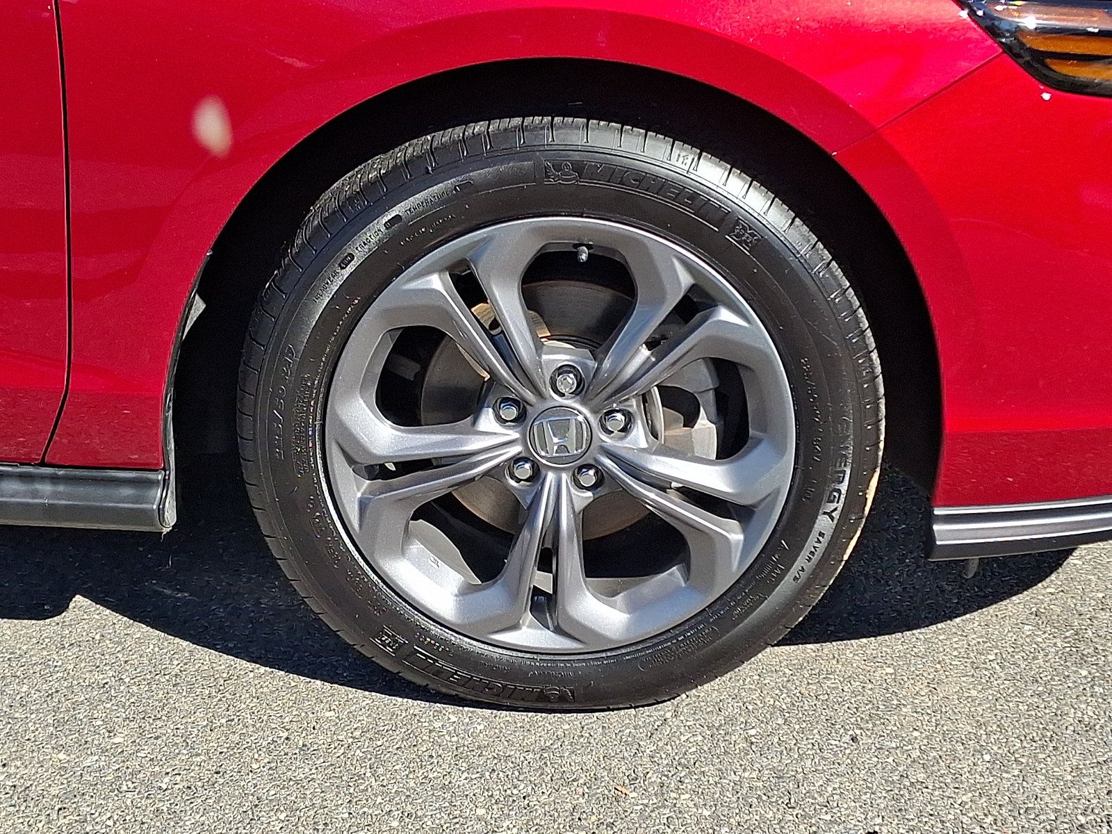 Used 2024 Honda Accord EX image 8