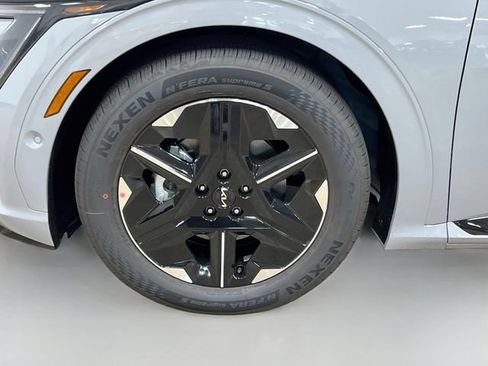 New 2026 Kia EV6 GT-Line RWD image 33