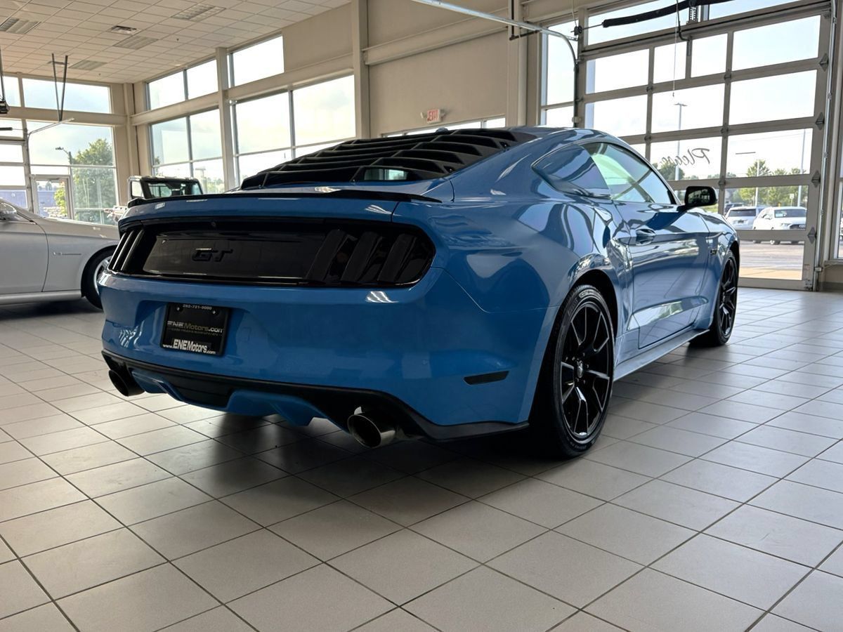 Used 2017 Ford Mustang GT Premium w/ Black Accent Package RWD image 12
