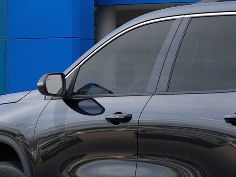 New 2026 Chevrolet Traverse LT w/ Enhanced Driving Package image 12