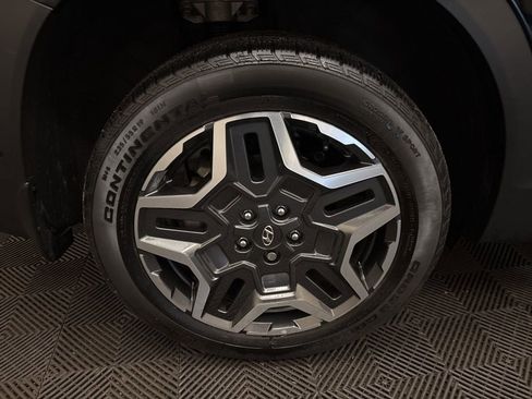 Used 2023 Hyundai Santa Fe Limited image 23