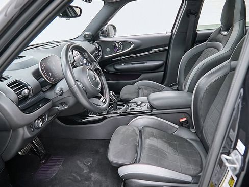 Used 2022 MINI Cooper Clubman John Cooper Works image 23