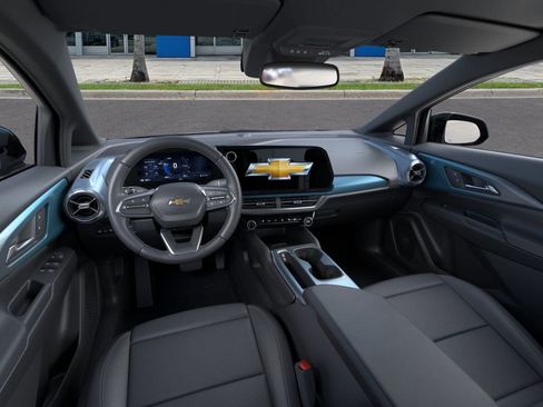 New 2026 Chevrolet Equinox EV LT image 15