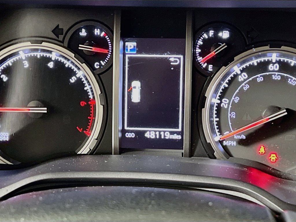 Used 2022 Toyota 4Runner Limited AWD/4WD image 19