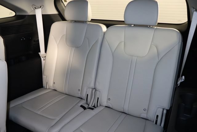 Used 2025 Kia Sorento EX FWD image 18