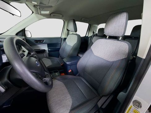 Used 2023 Ford Maverick XLT image 13