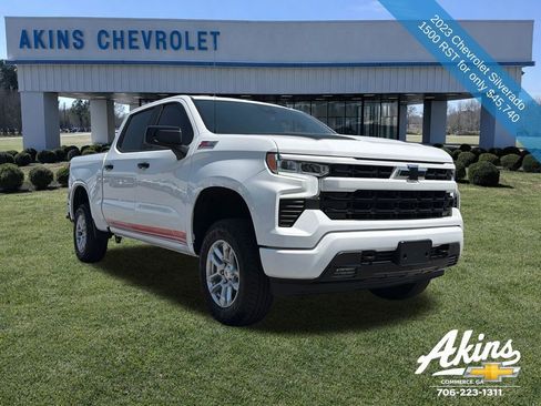 Certified 2023 Chevrolet Silverado 1500 RST w/ Z71 Off-Road Package AWD/4WD image 3