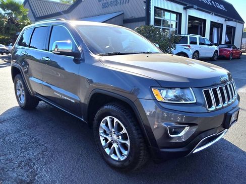 Used 2016 Jeep Grand Cherokee Limited AWD/4WD image 3