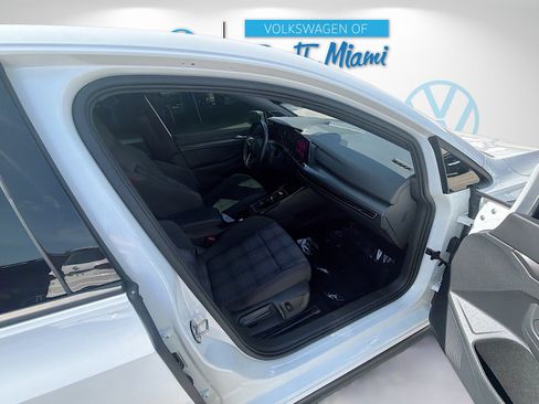 Certified 2023 Volkswagen GTI SE FWD image 32