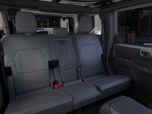 New 2026 Ford Bronco Outer Banks AWD/4WD image 11
