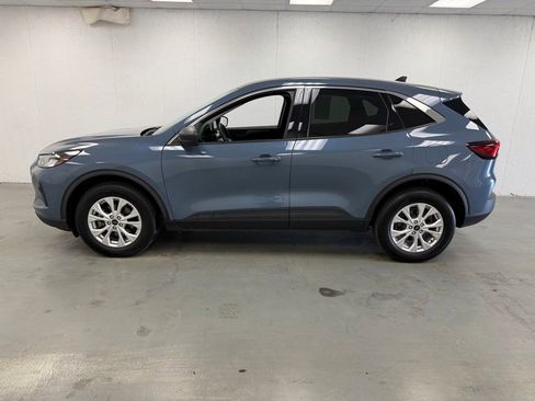 Used 2023 Ford Escape Active AWD/4WD image 2