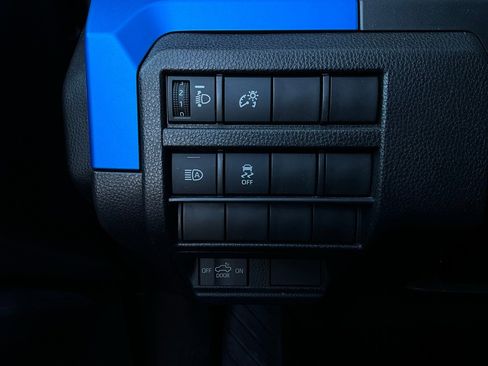 Used 2025 Toyota Tacoma TRD Off-Road image 20