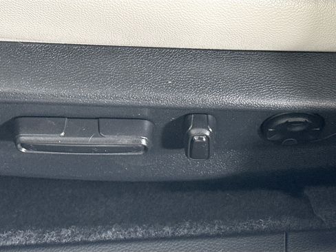 Used 2022 Honda Accord EX-L image 13