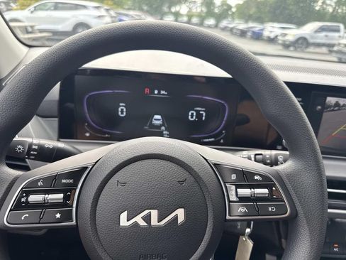 New 2026 Kia Seltos LX AWD/4WD image 11