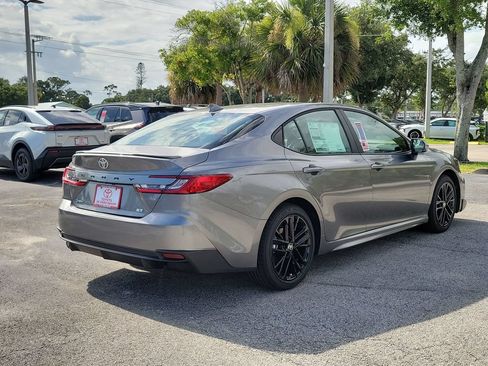 New 2026 Toyota Camry SE w/ Convenience Package FWD image 4